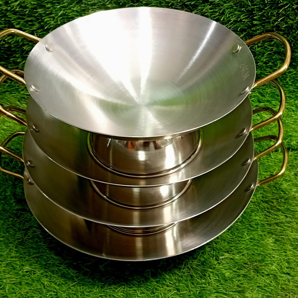 Chinese Karahi featuring Golden Handles