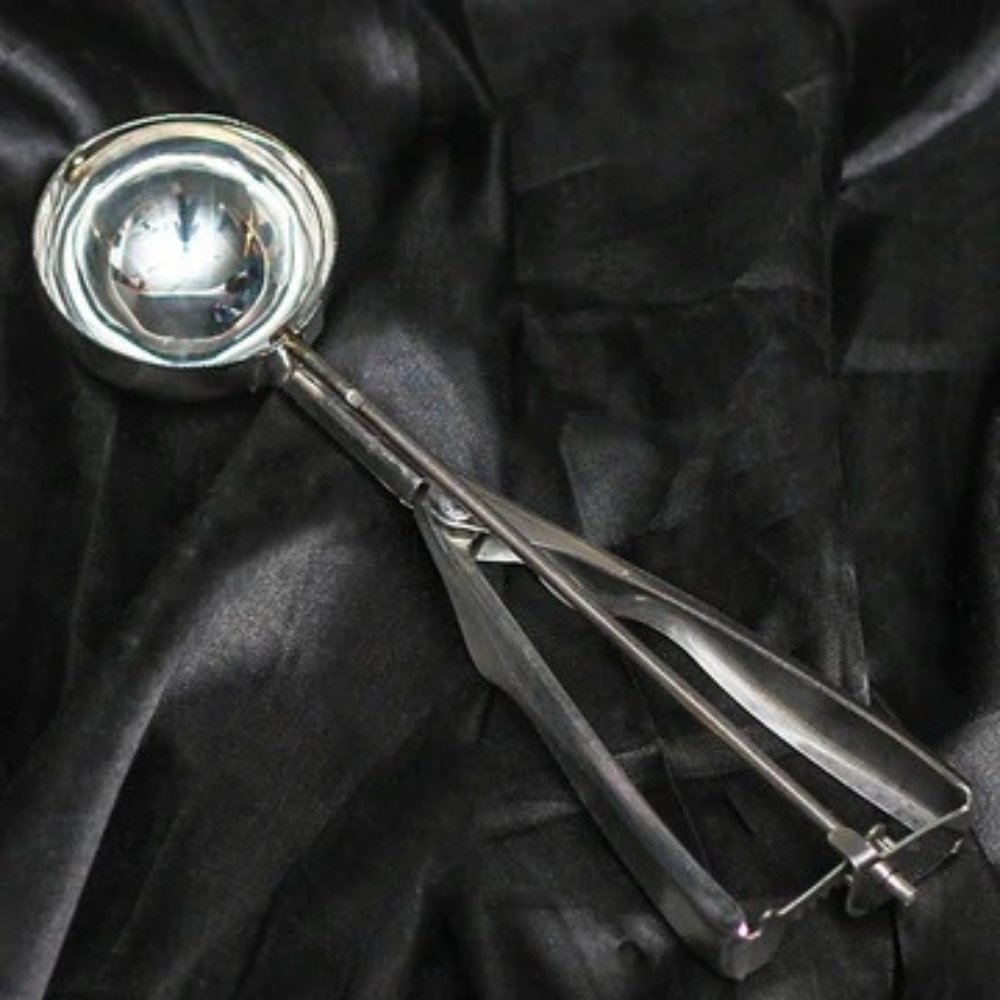 Ice Cream Scooper – Peetal (Brass)