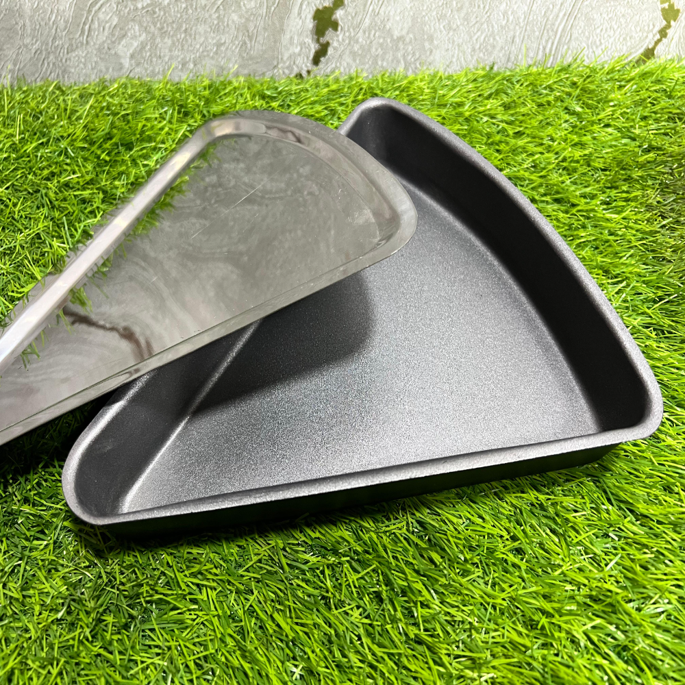Non Stick Pizza Slice with Stainless Steel Lid