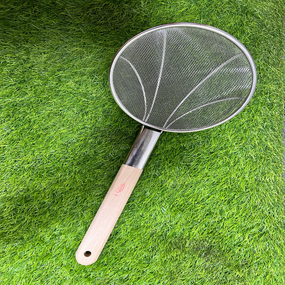 Stainless Steel Strainer Frying Jali with Wooden Handle