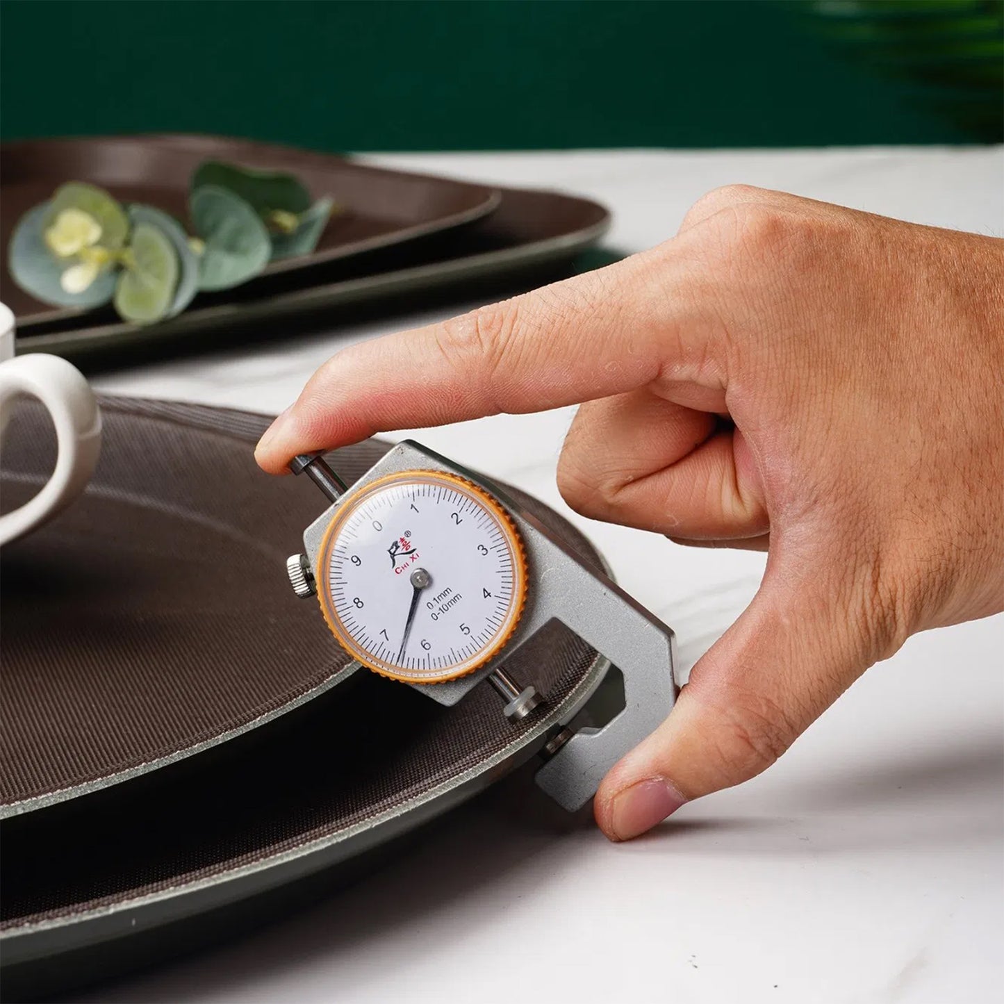 3 Piece Non Stick Pizza Pan Set with timer setting