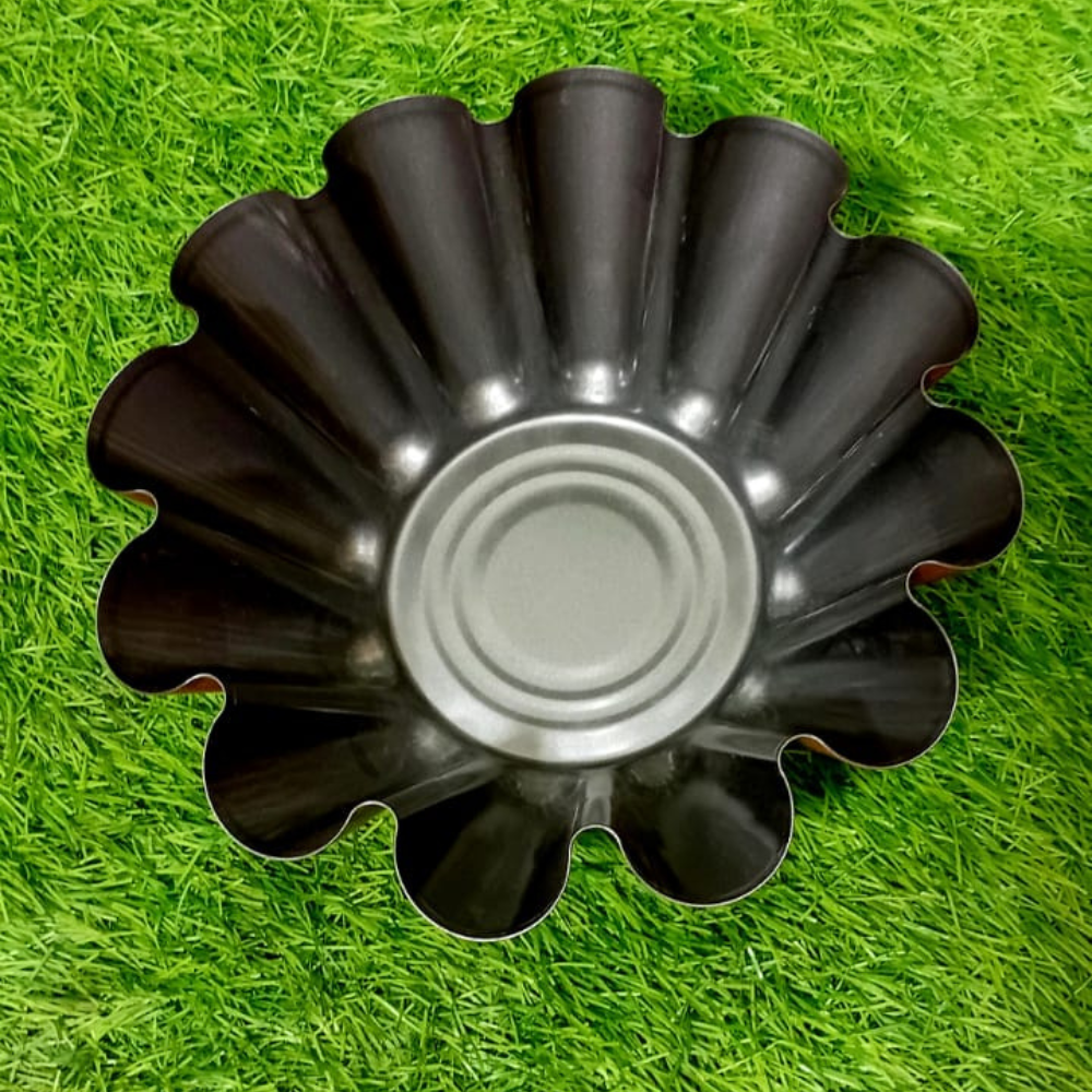 Durable aluminium molten lava cake sancha baking mould up view