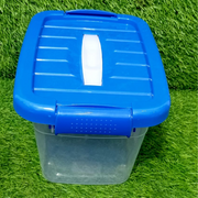 Spacer Box Clear plastic container with a blue lid 