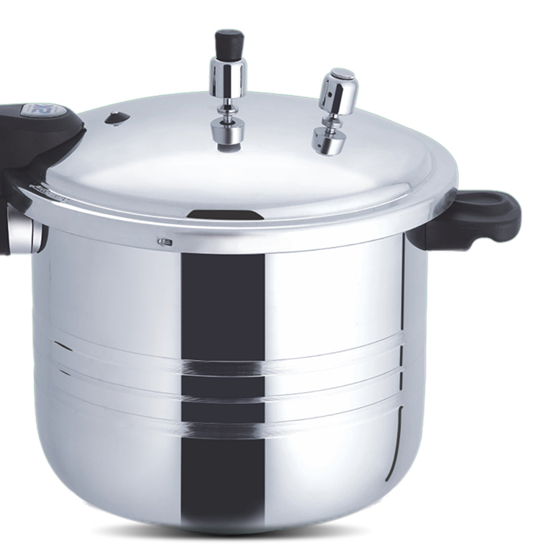 SK Sapphire Mirror Polish Pressure Cooker with Easy Gripping