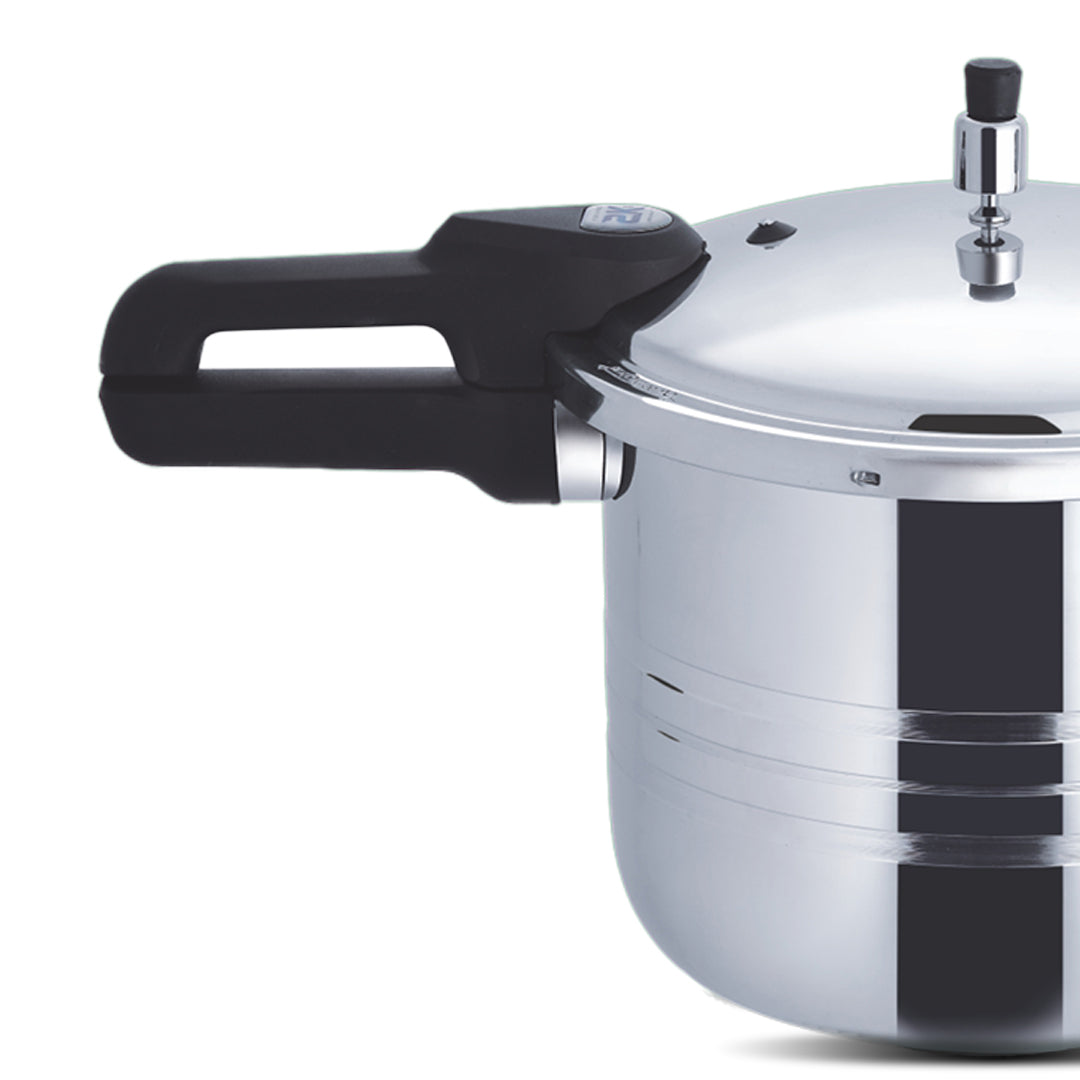 SK Sapphire Mirror Polish Pressure Cooker with Easy Gripping